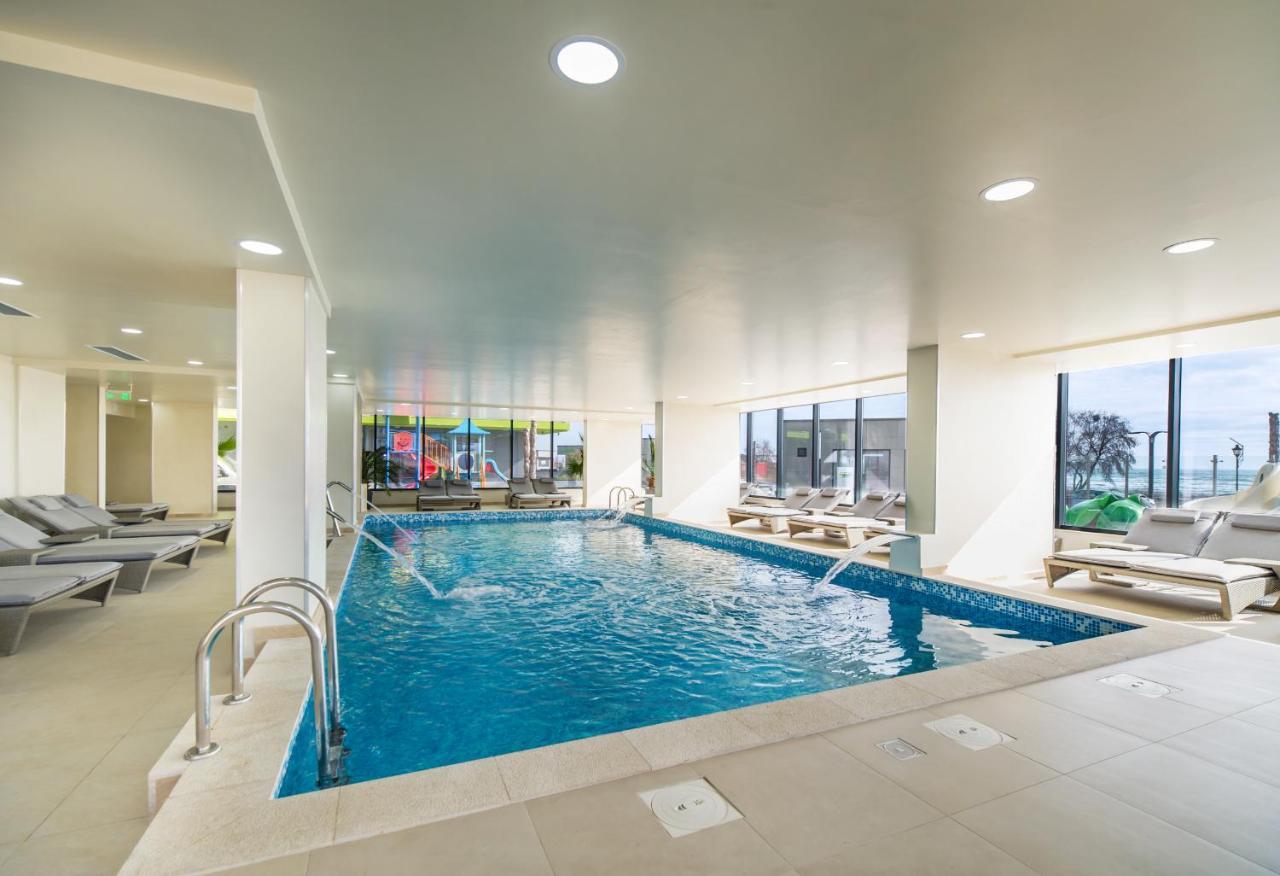 Opal Luxury Apartment 92 Spa N Pool Beach Resort ナボダリ エクステリア 写真
