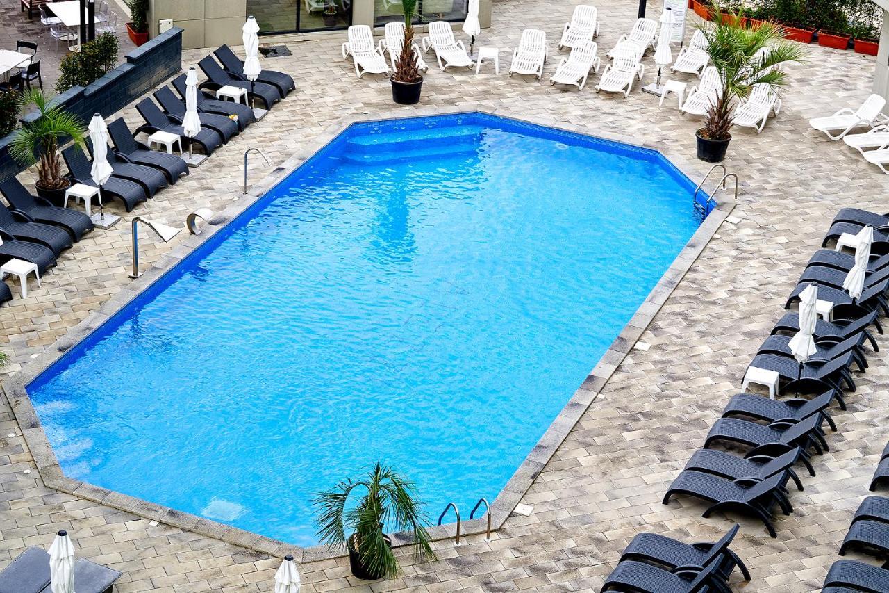 Opal Luxury Apartment 92 Spa N Pool Beach Resort ナボダリ エクステリア 写真
